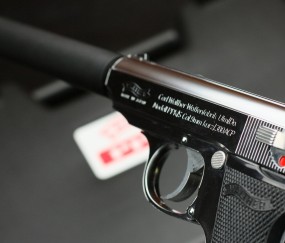 左卵巢做卵泡（左卵巢有卵泡说明什么排卵了吗）