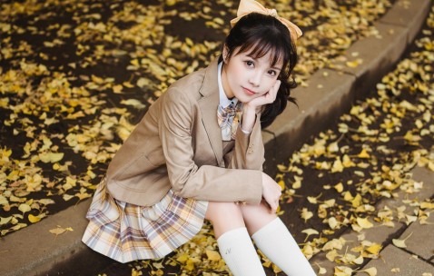 怀孕初期可以吃周黑鸭鸭锁骨（刚怀孕可以吃鸭锁骨吗）