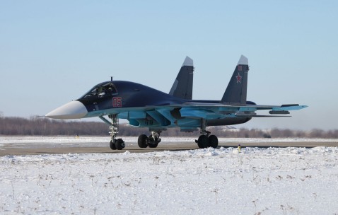 怀孕初期吃完东西嘴巴很苦（孕初期吃东西嘴里发苦）